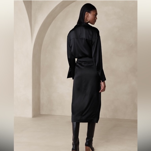 Banana republic Alix Satin Midi Skirt - Picture 3 of 9